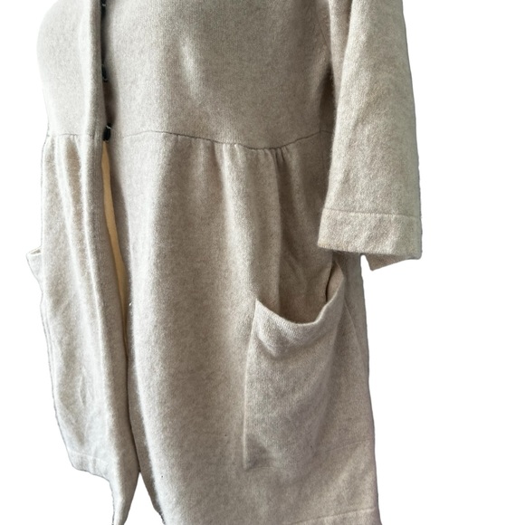 Demylee Sz XS 100% Cashmere Cardigan Sweater Pockets SO SOFT Oversized - Picture 5 of 9